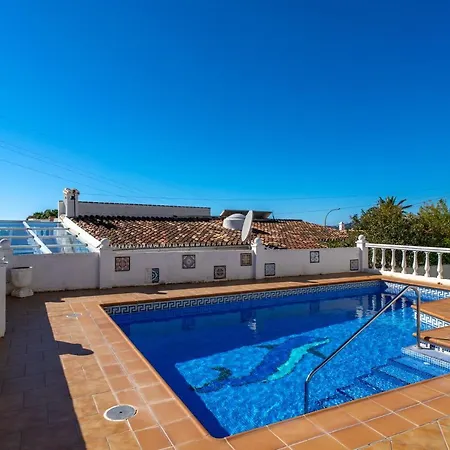 Isabel Private Pool Casasol * Нерха