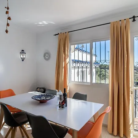 Isabel Private Pool Casasol Вілла Нерха